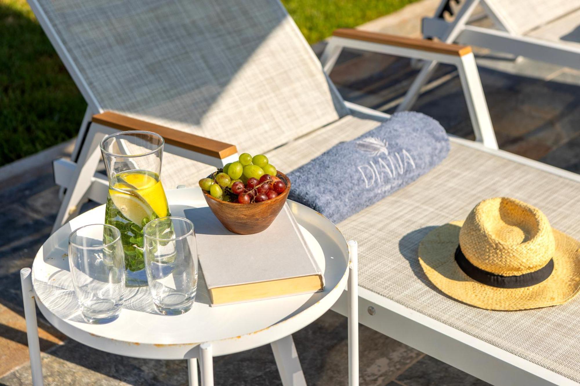 Diana Seaside Villas Pomos Exteriér fotografie